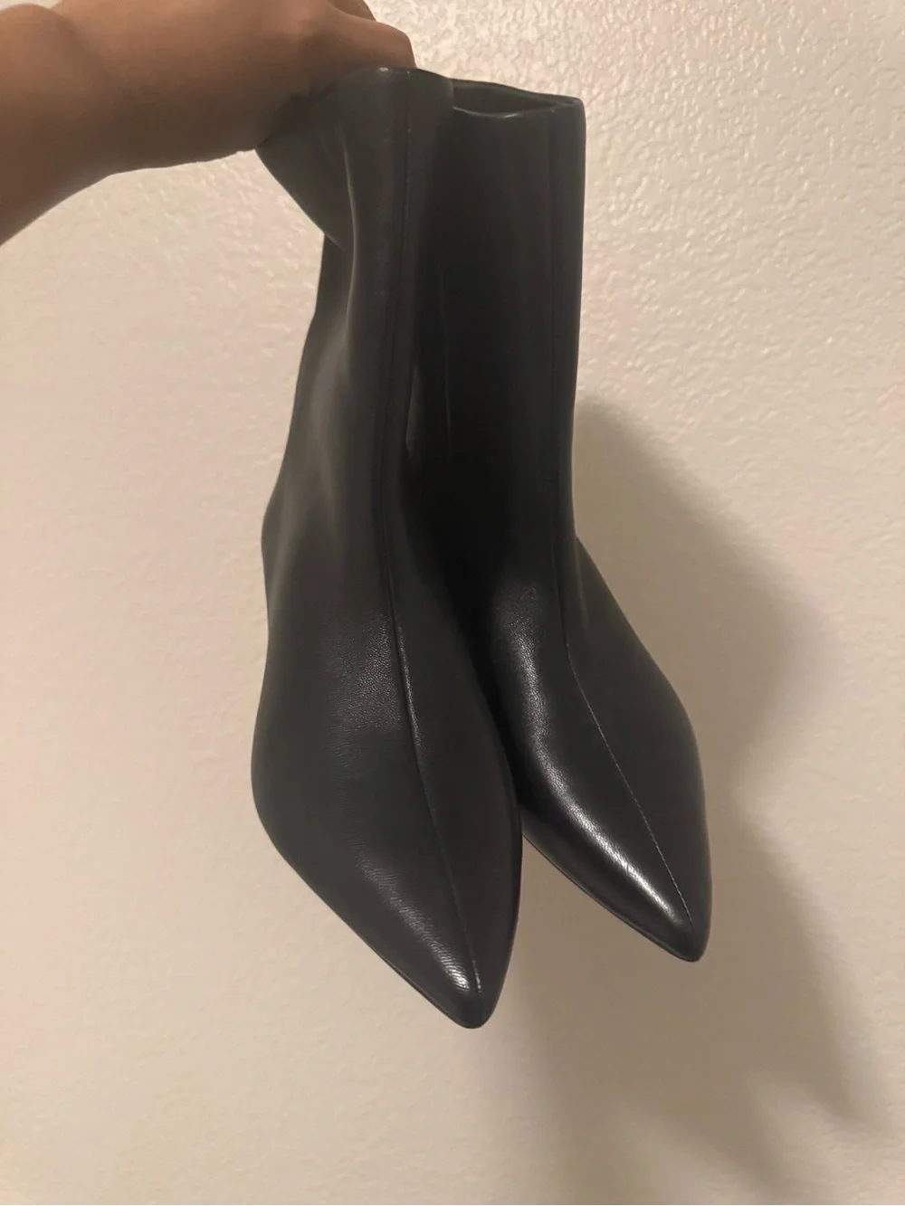 ANTONIO MELANI Black Pointed Toe Ankle Booties